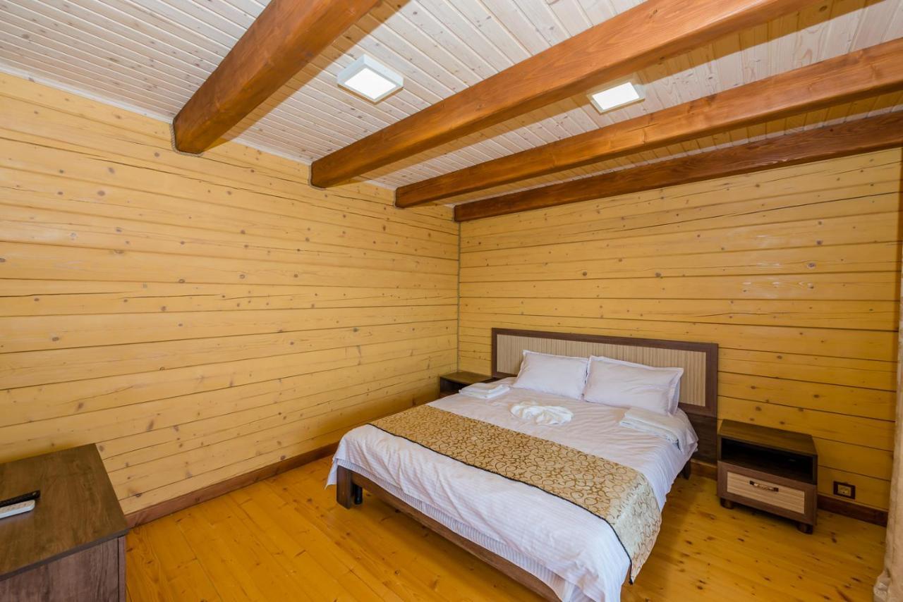 Пегас Hotel Зализний Порт Екстериор снимка