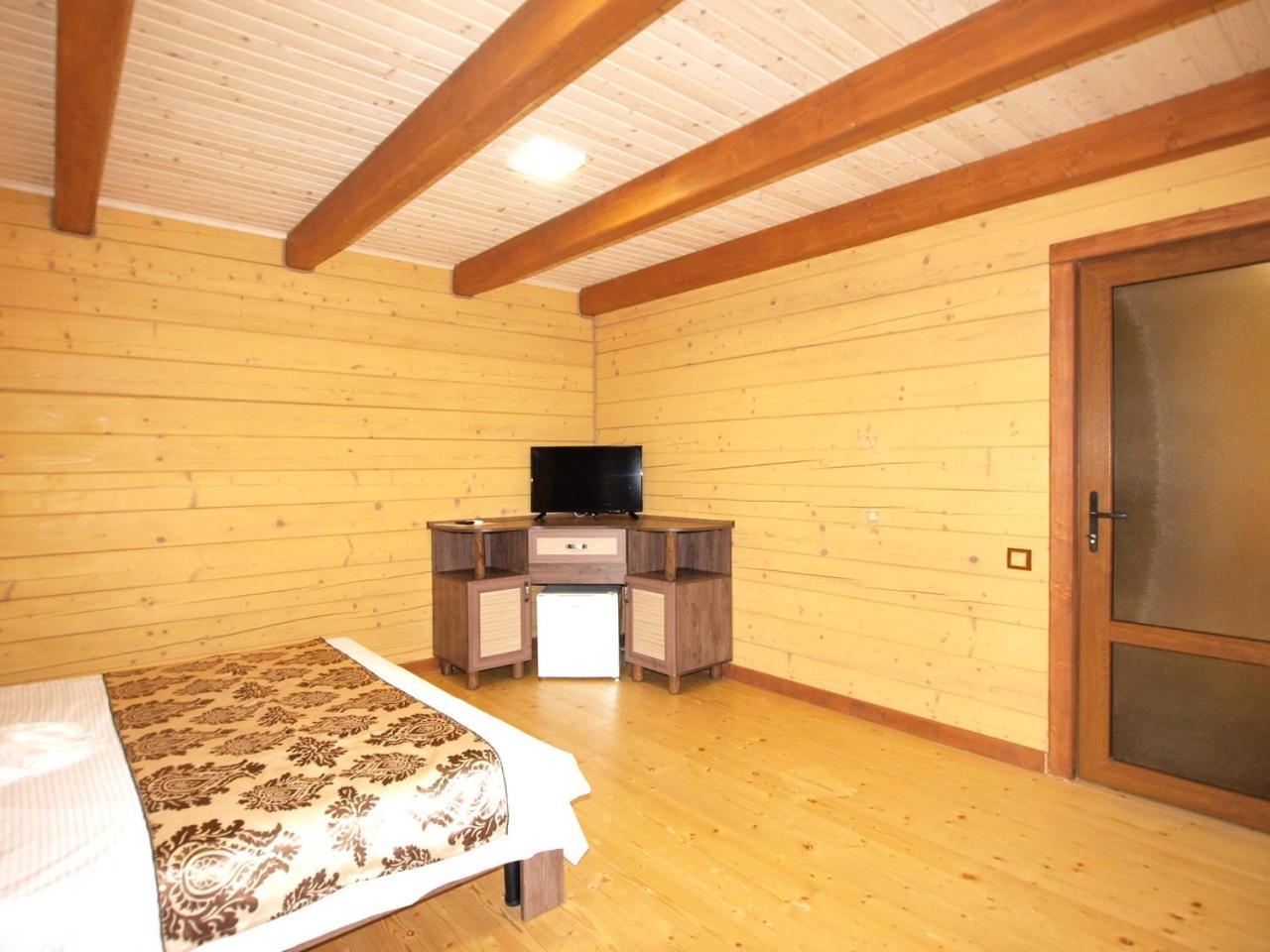 Пегас Hotel Зализний Порт Екстериор снимка