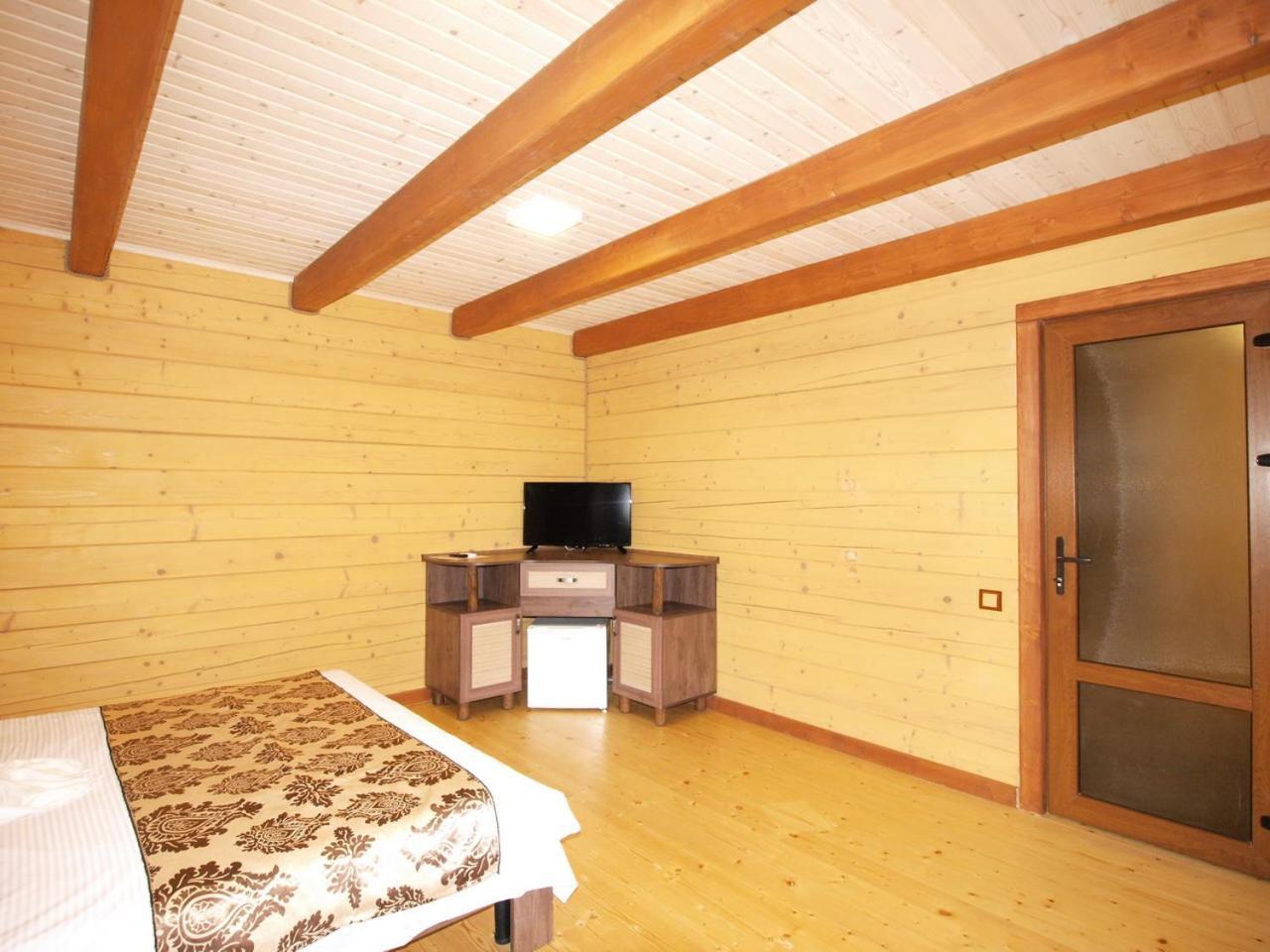 Пегас Hotel Зализний Порт Екстериор снимка
