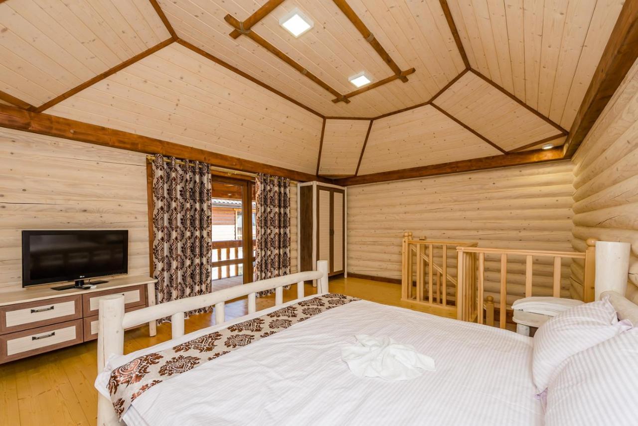 Пегас Hotel Зализний Порт Екстериор снимка